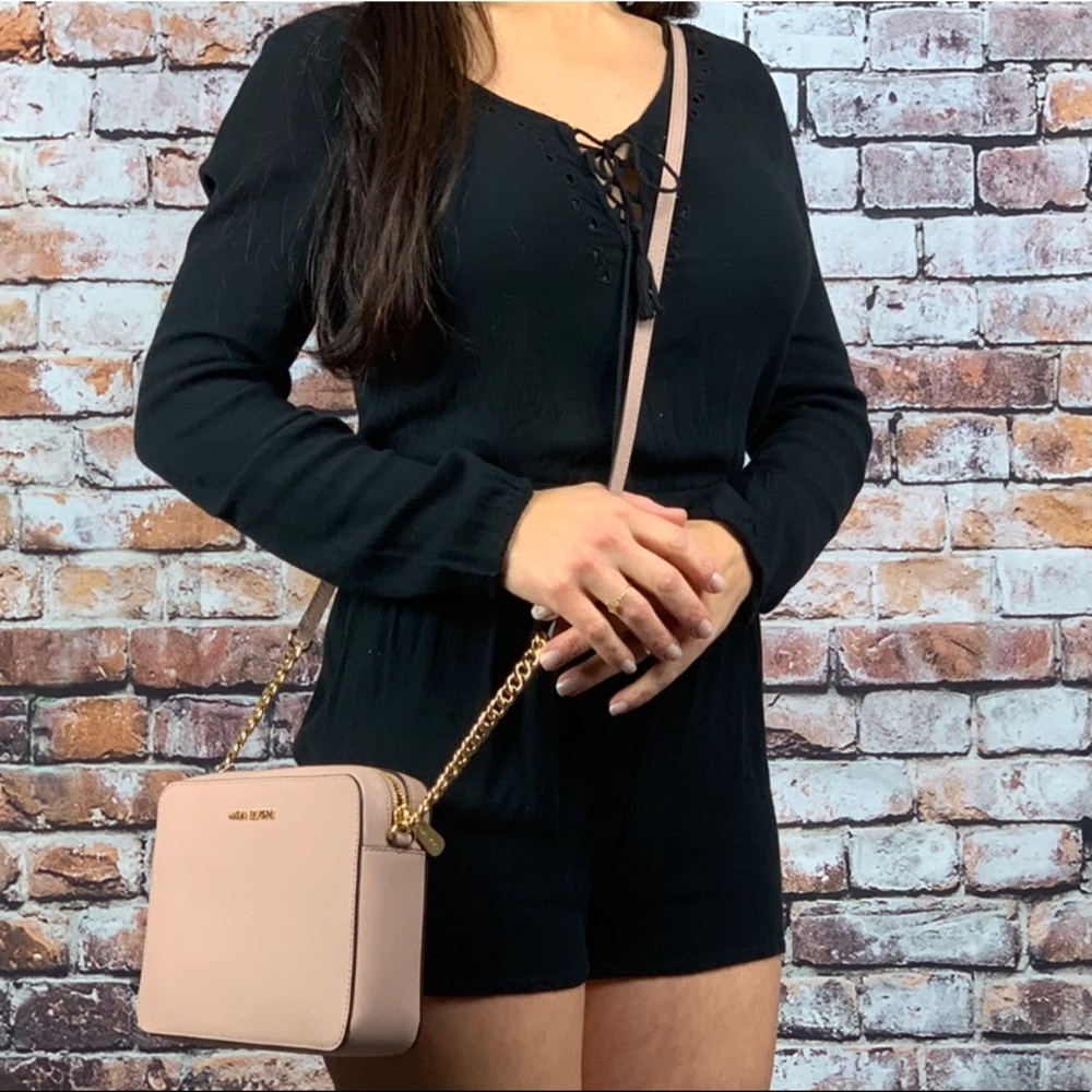 Nwt Michael Kors Jet Set item crossbody messenger - Picture 2 of 8